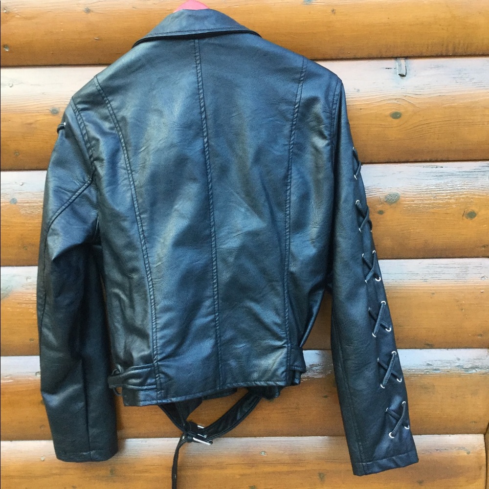 โ๏ธ FAUX Vegan Leather LACE-UP JACKET Cropped CI SONO XL - Picture 2 of 16